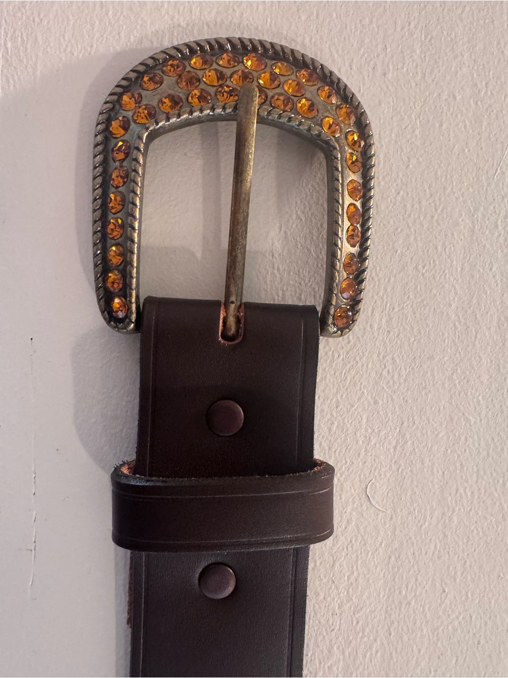 Harley-Davidson Brown Leather Belt with Bedazzled Buckle - Picture 3 of 6